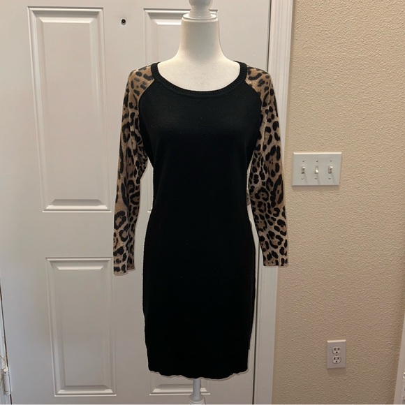 Black Leopard Animal Print Long Sleeve Sweater Dress size 1X - Picture 4 of 11